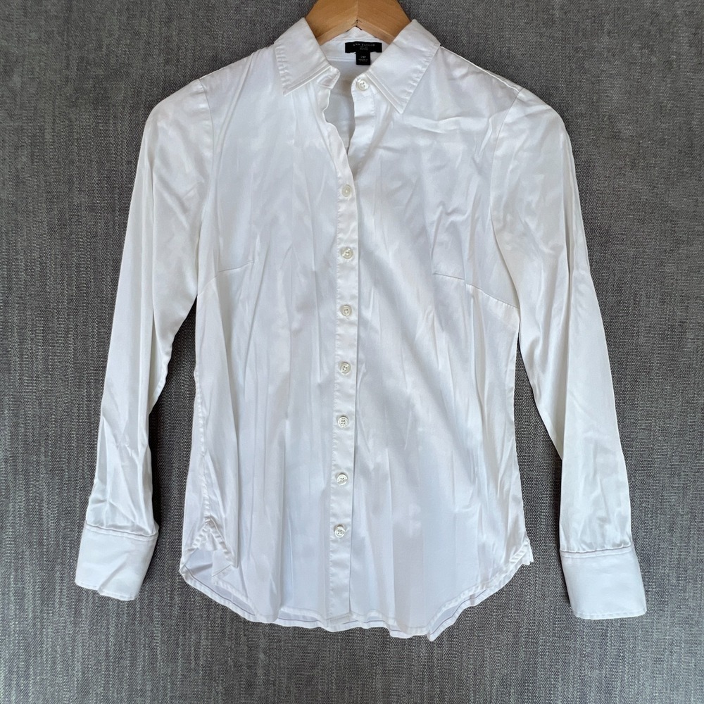 Ann Taylor Shirt Top Womens Petite 2P White Stretch Long Sleeve Casual Button Up